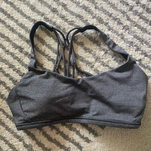 Lululemon sports bra
